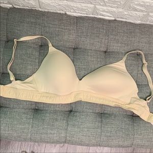 NWOT VICTORIAS SECRET Wear Everywhere Wireless Bra